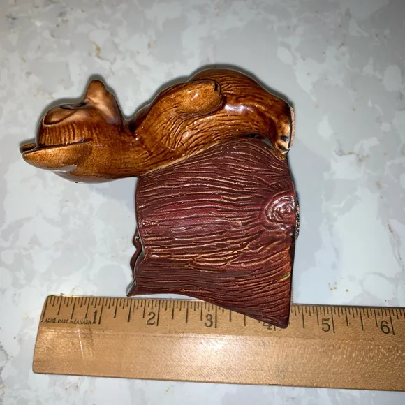 Vintage Brown Bear & Tree Stump Ceramic Spoon Holder flower vase - Picture 7 of 10